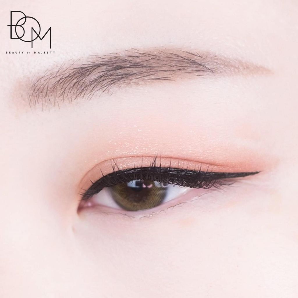(Date: 25/08/2025) Kẻ Mắt Nước BOM Wonderproof Pen Eye Liner 0.5gr