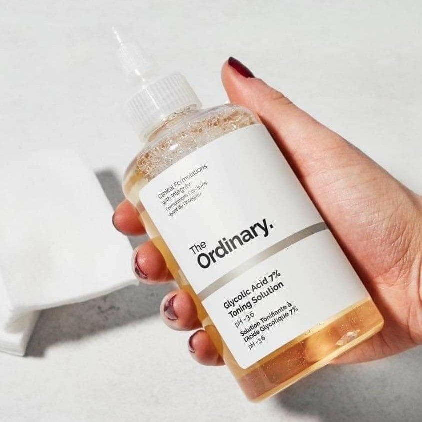 Nước Hoa Hồng The Ordinary Glycolic Acid 7% Toning Solution Làm Dịu, Cân Bằng Da 240ml