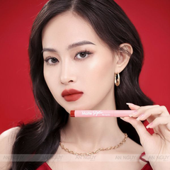 Son Bút Chì SilkyGirl Matte Styler Slim Lipcolor 1.4gr