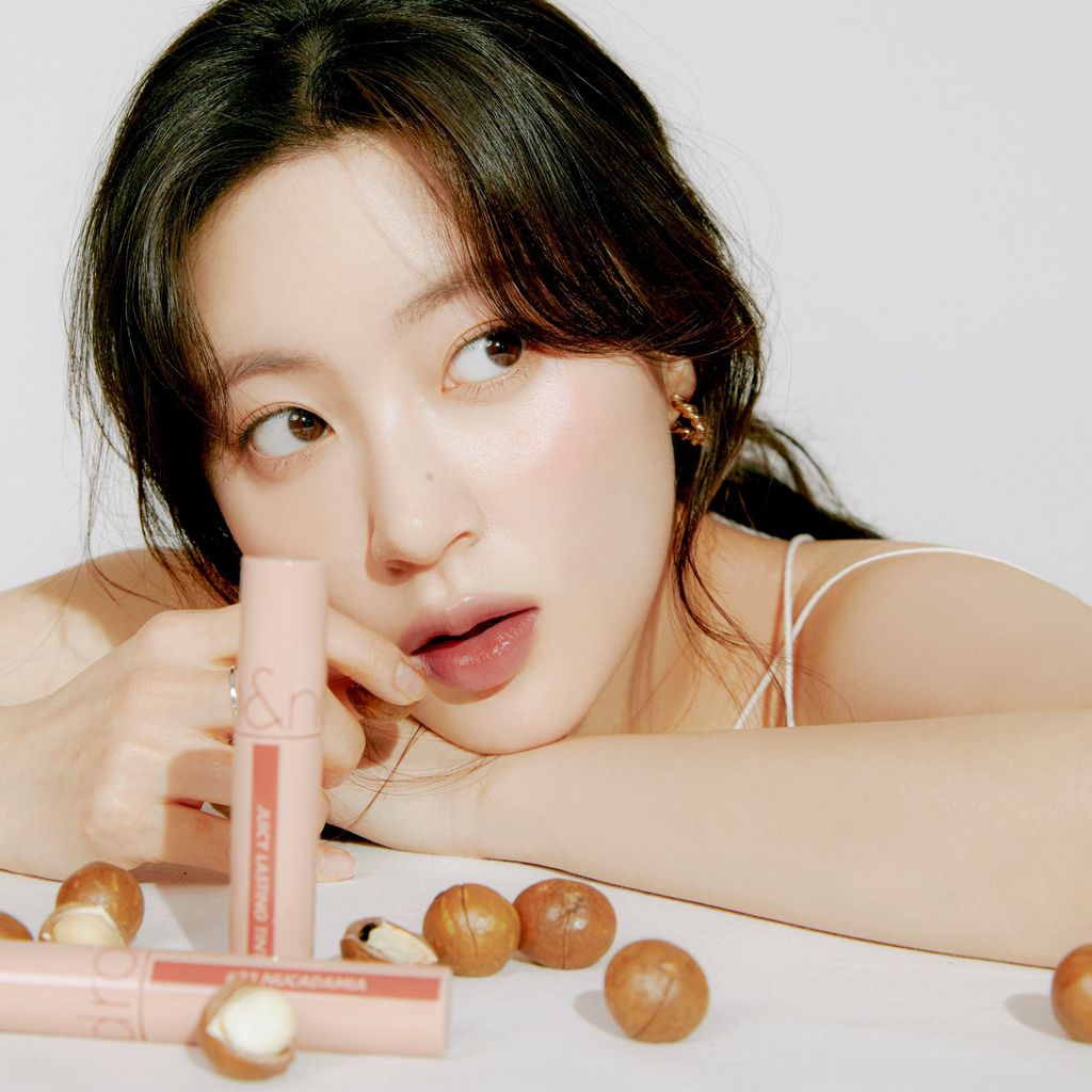 Son Bóng Romand Juicy Lasting Tint Bare Juicy 5.5gr