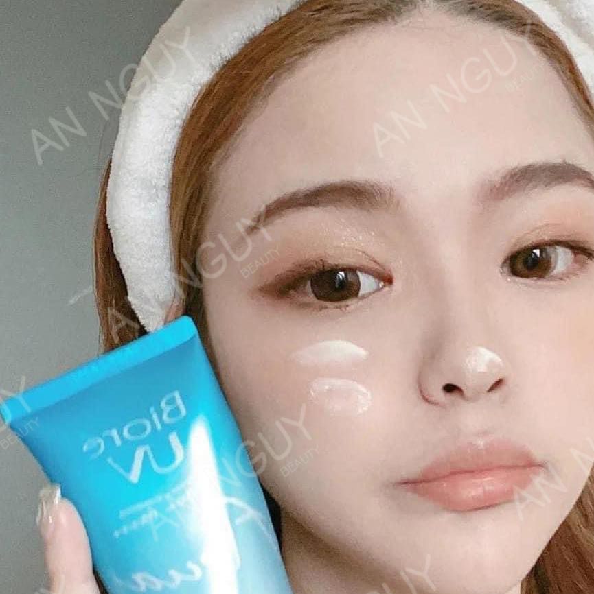 Kem Chống Nắng Bioré UV Aqua Rich Watery Essence SPF50+ PA++++  Có Màng Mước Dưỡng Ẩm Dành Cho Mọi Loại Da 50gr