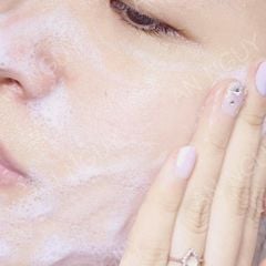 Gel Rửa Mặt Cocoon Winter Melon Cleanser Chiết Xuất Bí Đao Kiểm Soát Dầu, Ngừa Mụn