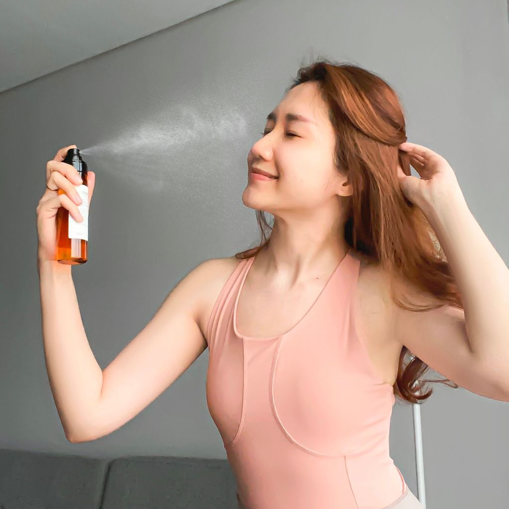 Xịt Khoáng Cocoon Hung Yen Turmeric Face Mist Nghệ Hưng Yên Giúp Sáng Da 130ml