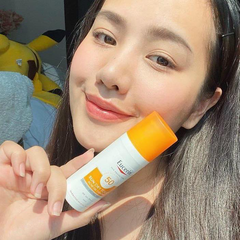 Kem Chống Nắng Eucerin Sun Gel-Cream Oily Acne Prone Skin Kiểm Soát Nhờn 50ml