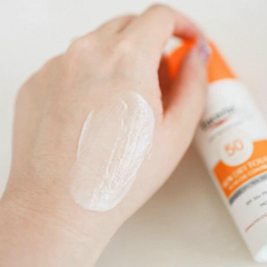 Kem Chống Nắng Eucerin Sun Gel-Cream Oily Acne Prone Skin Kiểm Soát Nhờn 50ml