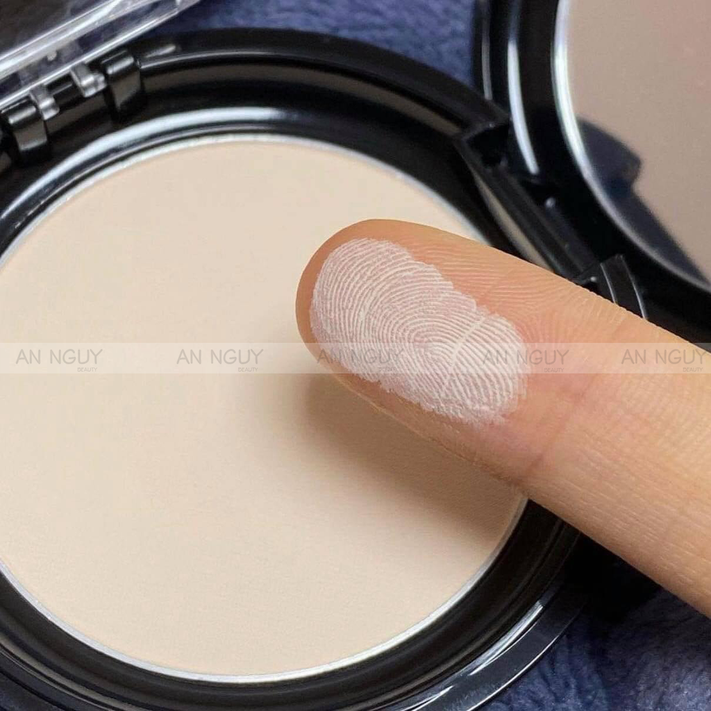 Phấn Phủ Siêu Mịn Eglips Blur Powder Pact 9gr ( Đen )