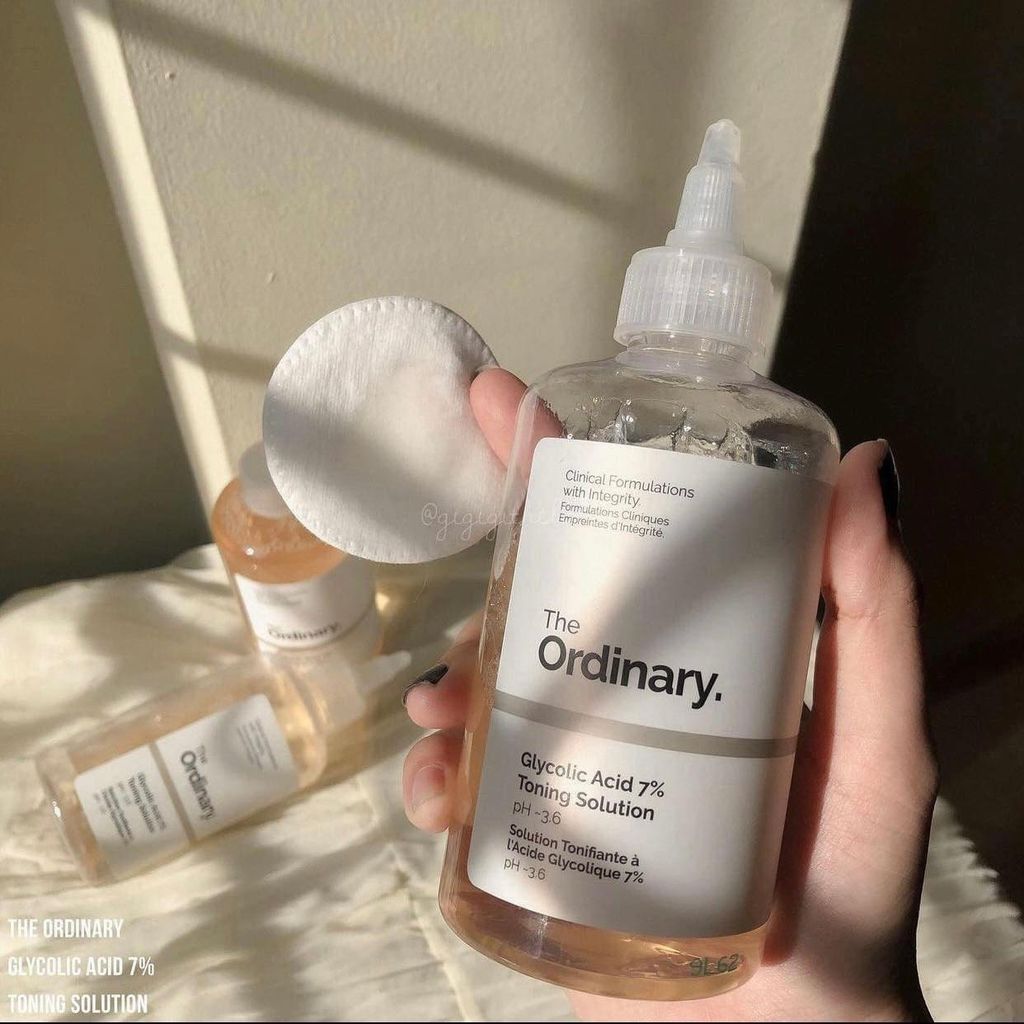 Nước Hoa Hồng The Ordinary Glycolic Acid 7% Toning Solution Làm Dịu, Cân Bằng Da 240ml