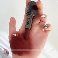 Son Thỏi Lì Merzy Noir In The Lipstick 3.3gr