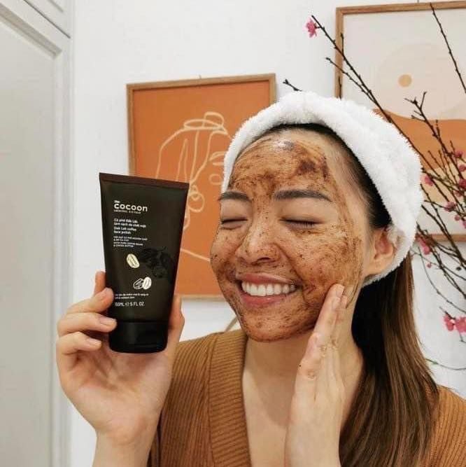 Tẩy Tế Bào Chết Mặt Cocoon Dak Lak Coffee Face Polish Từ Cà Phê Đắk Lắk 150ml