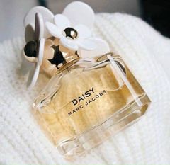 Nước Hoa Marc Jacobs Daisy 4ml