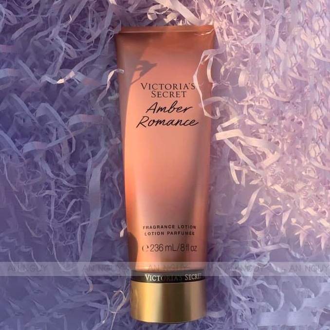 Dưỡng Thể Victoria's Secret Amber Romance 236ml (Mẫu Mới)