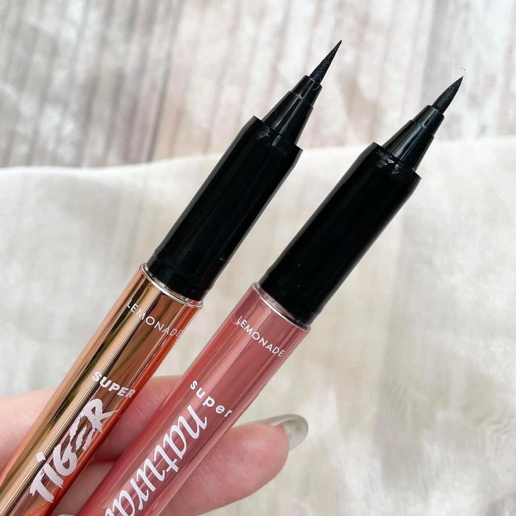 Kẻ Mắt Nước Cọ Mảnh Lâu Trôi Lemonade SuperTiger Eyeliner 1g