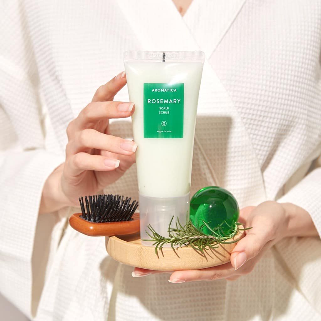 Tẩy Da Chết Da Đầu Aromatica Rosemary Scalp Scrub