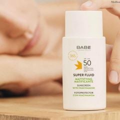 Kem Chống Nắng Babé Sun Protection Super Fluid Matifiant Sunscreen SPF50 Cho Da Dầu Mụn 50ml