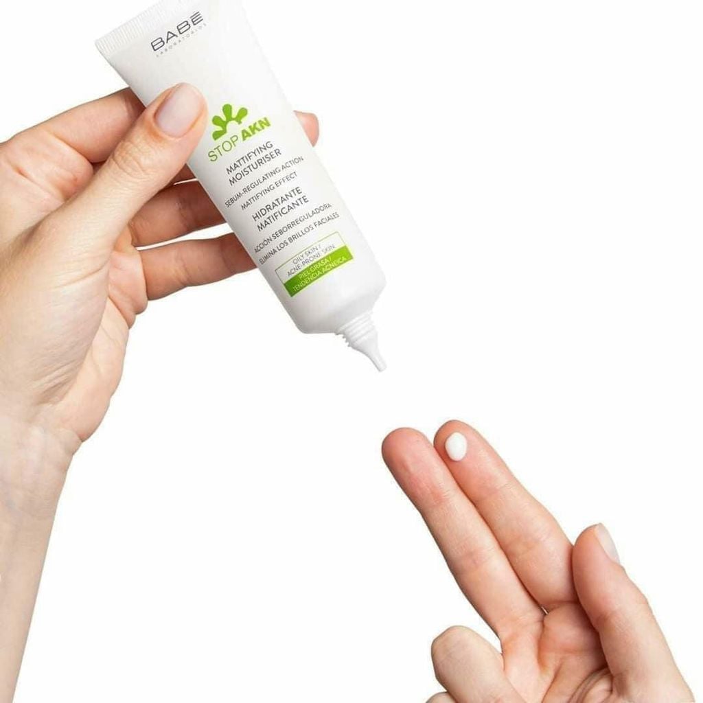 Kem Dưỡng Babe Stop AKN Mattifying Moisturiser Cho Da Dầu Mụn