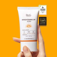 Kem Chống Nắng Dr.G Brightening Up Sun+ SPF50+ PA+++ Nâng Tông Da