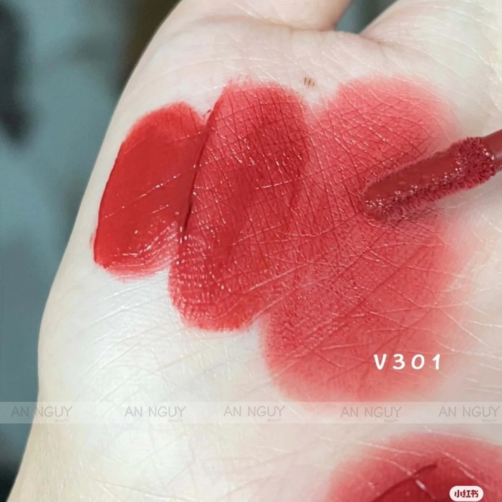 Son Kem Lì Hold Live Flower Sakura Velvet Matte Lip Glaze 3gr