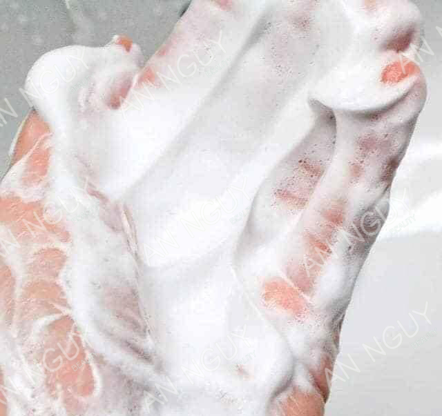 Sữa Rửa Mặt Skin1004 Madagascar Centella Ampoule Foam Chiết Xuất Rau Má 125ml