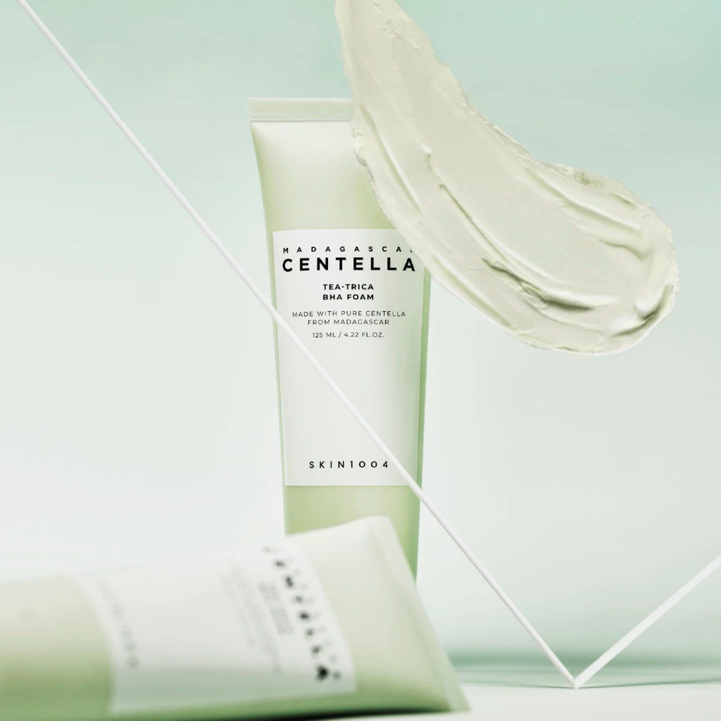 Sữa Rửa Mặt Skin1004 Tea-Trica BHA Foam Sạch Sâu, Kiểm Soát Dầu 125ml