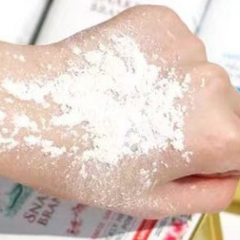 Phấn Lạnh Khử Mùi Snake Brand French Lavender Pricky Heat Cooling Powder Hương Hoa Oải Hương 140g