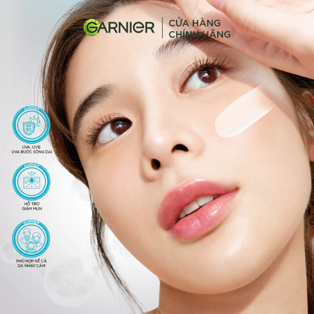 Serum Chống Nắng Garnier Super UV Anti - Acne Serum Sunscreen SPF50+ PA++++ Kiềm Dầu, Giảm Mụn 30ml