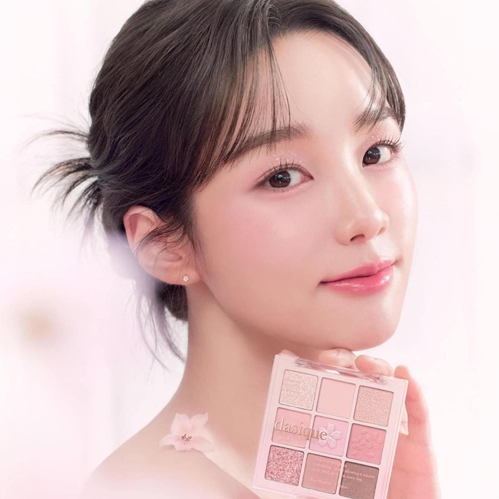 Bảng Phấn Mắt 9 Ô Dasique Shadow Palette