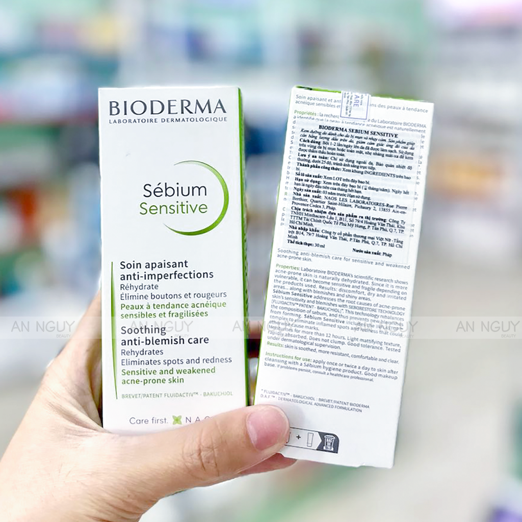Kem Dưỡng Ẩm Bioderma Sebium Sensitive Soothing Anti-Blemish Care Dành Cho Da Mụn, Nhạy Cảm