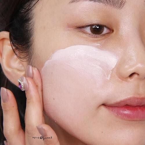 Kem Dưỡng Da Trắng Hồng Căng Bóng AHC Aura Secret Toneup Cream 50g