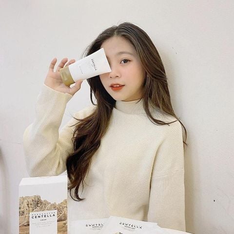 Kem Dưỡng Skin1004 Madagascar Centella Cream Chiết Xuất Rau Má Giảm Mụn 75ml