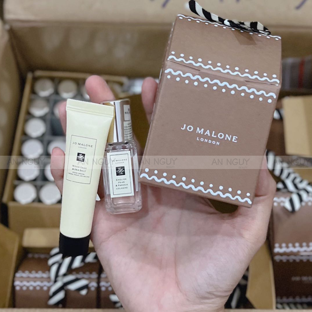 Bộ Sản Phẩm Nước Hoa Và Dưỡng Thể Jo Malone London (Limited Edition)