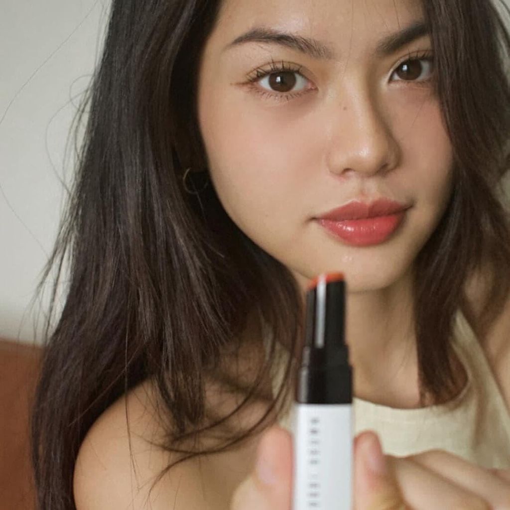 Son Dưỡng Có Màu Bobbi Brown Extra Lip Tint 2.3g