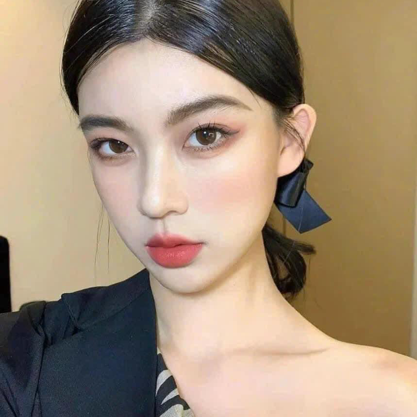 LABIAL EFECTO POLVO APLICADOR EN ESPUMA: ¡Descubre la Nueva Generación de Son Kem! - LABIAL EFECTO POLVO APLICADOR EN ESPUMA
