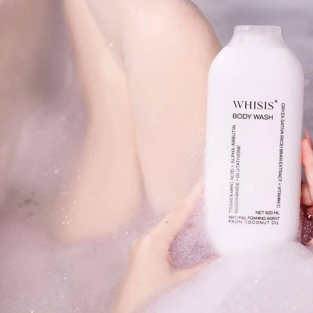 Sữa Tắm Whisis Body Wash Dưỡng Da Sáng Khỏe 500ml (Tặng Kèm 1 Bông Tắm)