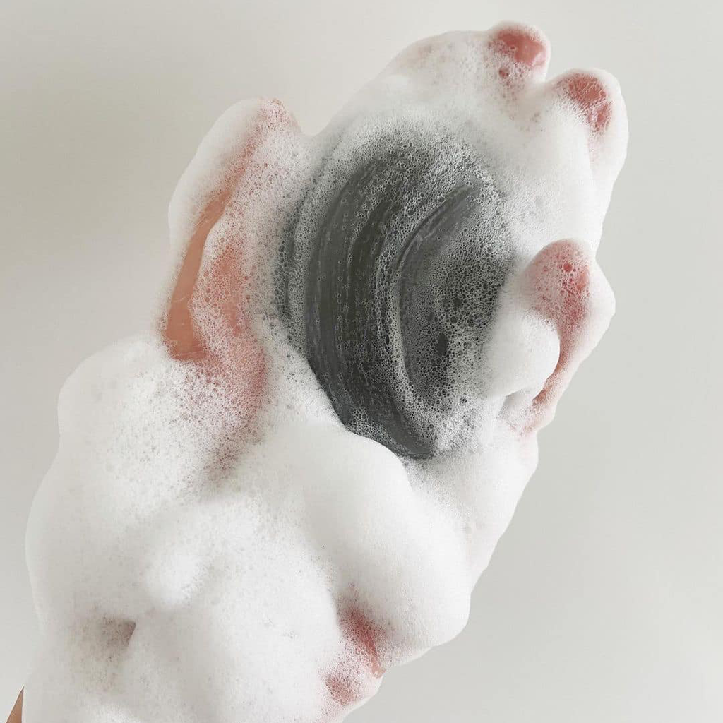 Xà Phòng Pelican Cleansing Soap For Black Spots Trị Thâm Vùng Nách