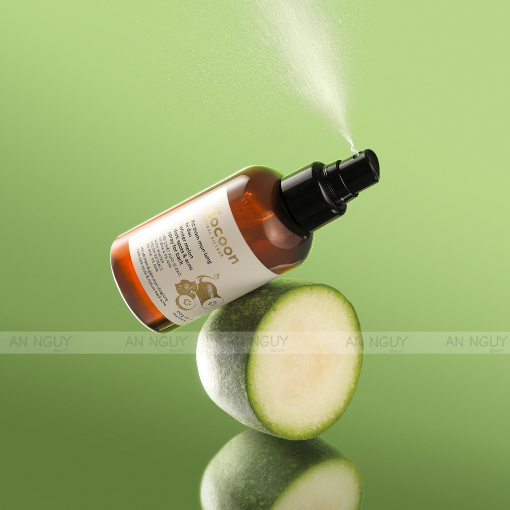 Xịt Thâm Mụn Lưng Cocoon Winter Melon Dark Spots & Acne Spray For Back Chiết Xuất Bí Đao 140ml