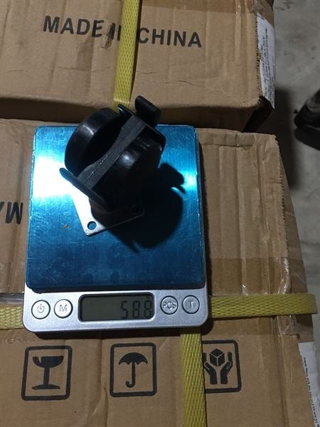 Bánh xe nhựa đế vuông có khóa - Mã 1400.4.03050