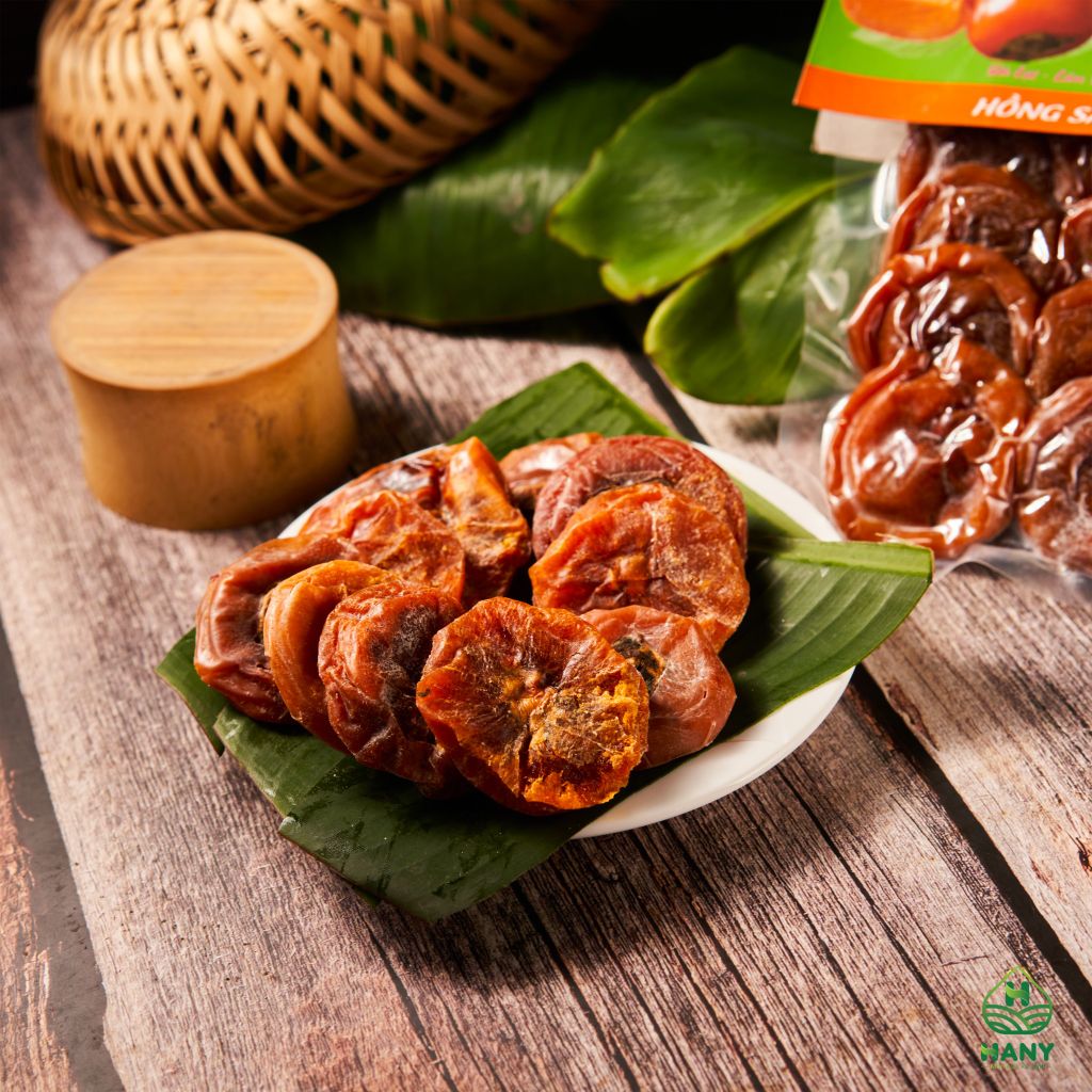 Hồng sấy dẻo nguyên trái