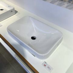 Nhân bản từ CHẬU ĐẶT BÀN TOTO LT5716
