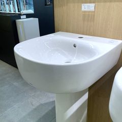 CHẬU LAVABO TRÈO TƯỜNG TOTO LPT766C CHÂN DÀI