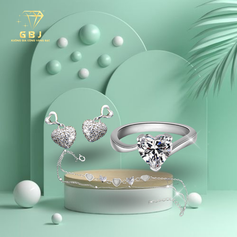 Combo Lắc Tay Trái Tim Đính Đá + Nhẫn Nữ Hình Tim 3 Chấu + Bông Tai Hoạ Tiết Tim Đôi TT (Chốt Đẩy) Chuẩn Bạc 925 - GBJ48693 + GBJ47507 + GBJ48708 - Gia Bảo Jewelry