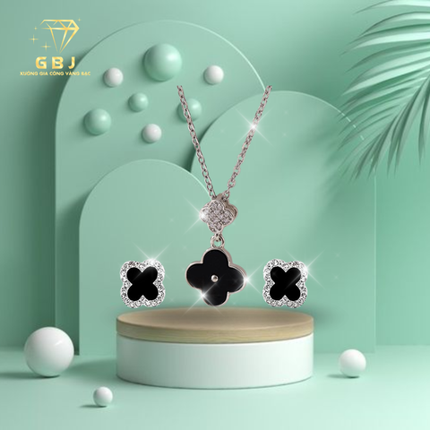 Combo dây chuyền bông tai cỏ 4 lá viền đá (chốt vặn) GBJ52209+ GBJ47753- Gia Bảo Jewelry