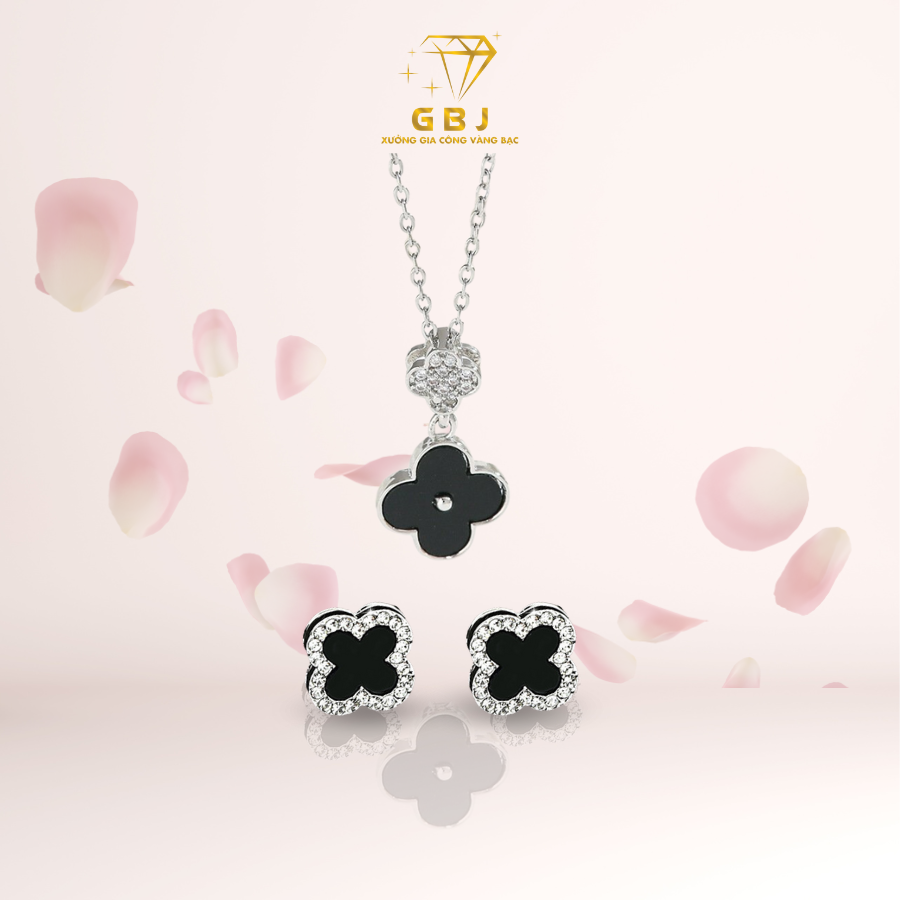 Combo dây chuyền bông tai cỏ 4 lá viền đá (chốt vặn) GBJ52209+ GBJ47753- Gia Bảo Jewelry