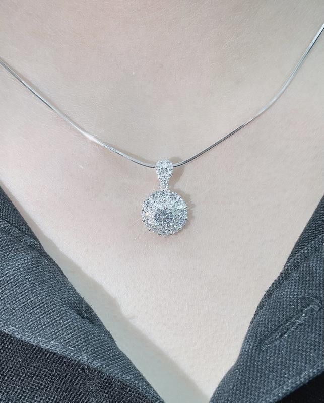 Dây Chuyền Mặt Hoa 002 (X.i K.i.m)-Gia Bảo Jewelry