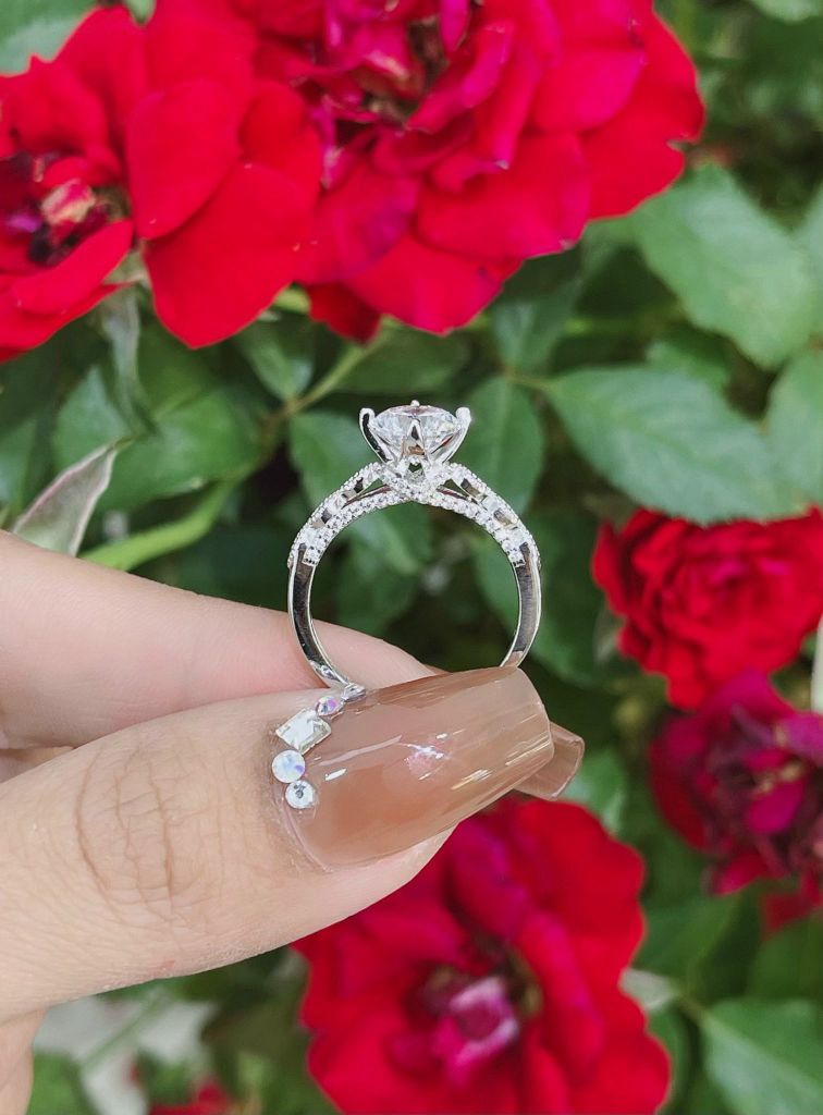 Nhẫn Bạc Nữ 4 Chấu X Viền Kiểu MOIS 7li (freesize) - GBJ54119 - Gia Bảo Jewelry (Có Xi Kim)