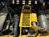  Máy đào bánh xích Komatsu PC350LC-10 