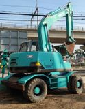  Xe đào bánh lốp Kobelco SK100W-2 