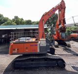  Máy đào bánh xích Hitachi ZX330LC-3 