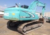  Máy đào bánh xích Kobelco SK200-8 