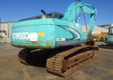  Máy đào bánh xích Kobelco SK200-8 
