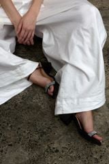 Giày Sandal Cao Gót Đế Vuông 5cm Quai Mảnh Đính Xoàn Hishoo S125